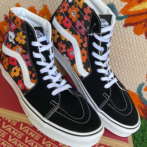 Vans Men’s Sk8-Hi Flower Black/Multi  sneakers - Picture 7 of 16